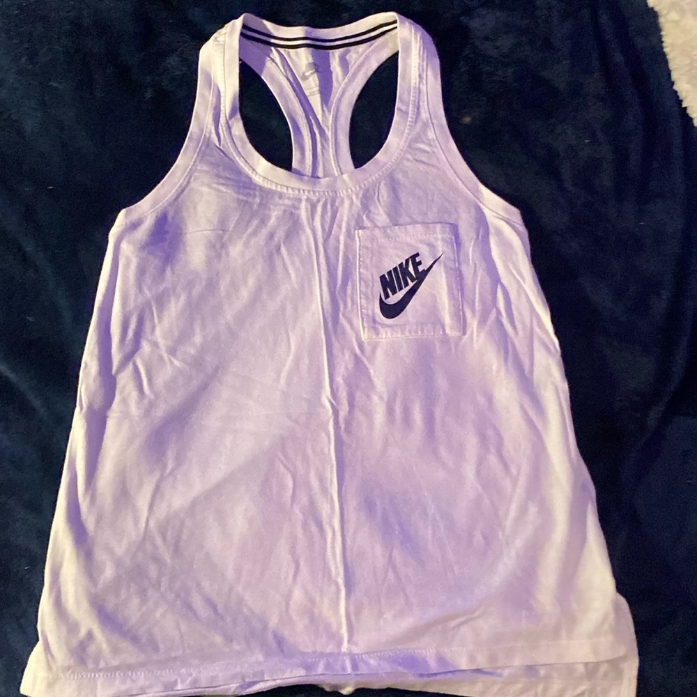 Nike razor back front pocket black and white tank